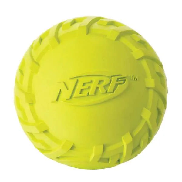 NERF DOG Trax Tire Squeak Ball – Quietschball für Hunde