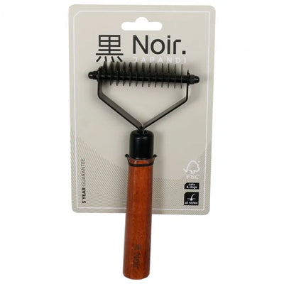 EBI Noir Japandi Trimmstriegel – für effektive Fellpflege