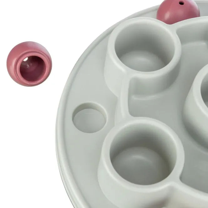 Trixie Cat Activity Pentagon – Spielbrett mit Vertiefungen
