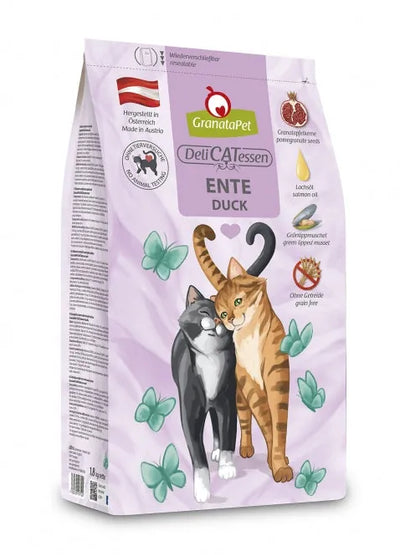 GranataPet DeliCatessen Ente Adult Katzenfutter mit Taurin und Granatapfelkernen